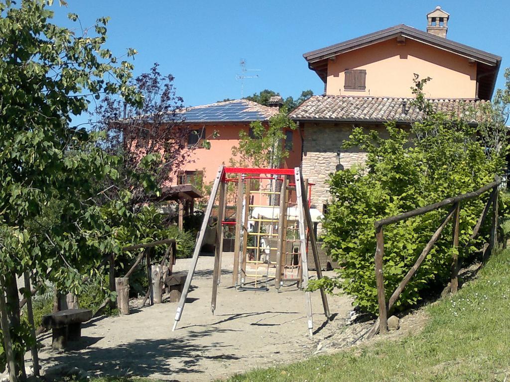 Ca Nova Del Tenente Hotel Monteveglio Luaran gambar